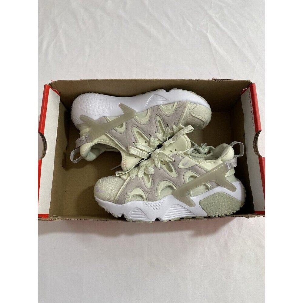 New Women’s Size 5.5 Sea Glass Nike Air Huarache Craft Running Shoes DQ8031 004